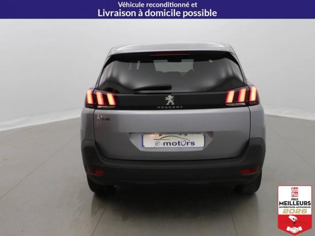 Peugeot 5008 image 3