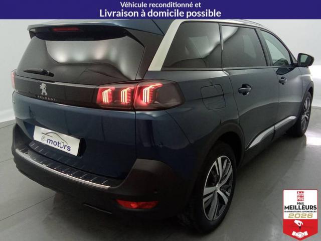 Peugeot 5008 image 2
