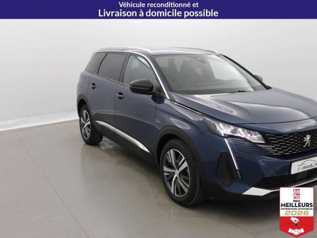 Peugeot 5008 image 1