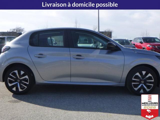 Peugeot 208 image 6