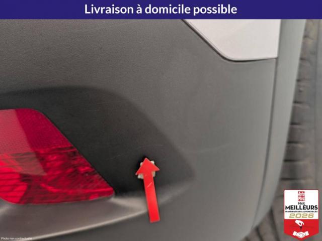 Peugeot 2008 image 8