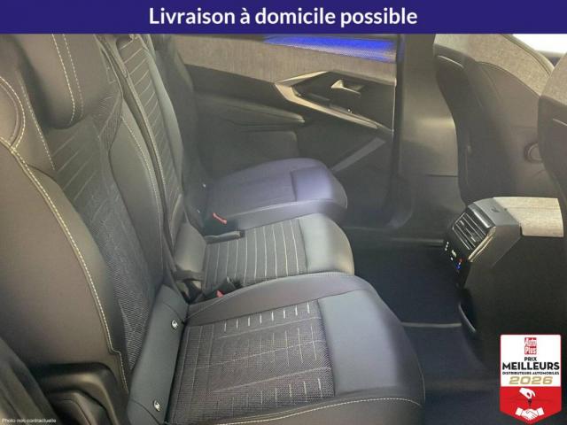 Peugeot 5008 image 2