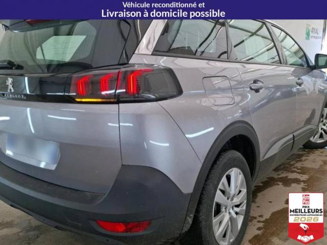 Peugeot 5008 image 3