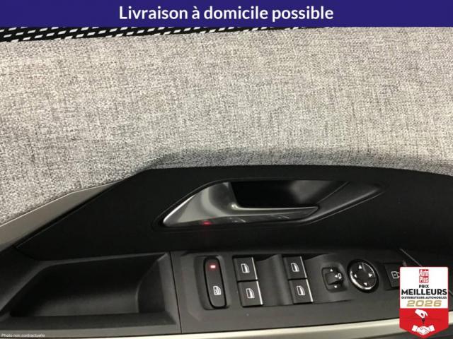 Peugeot 3008 image 2