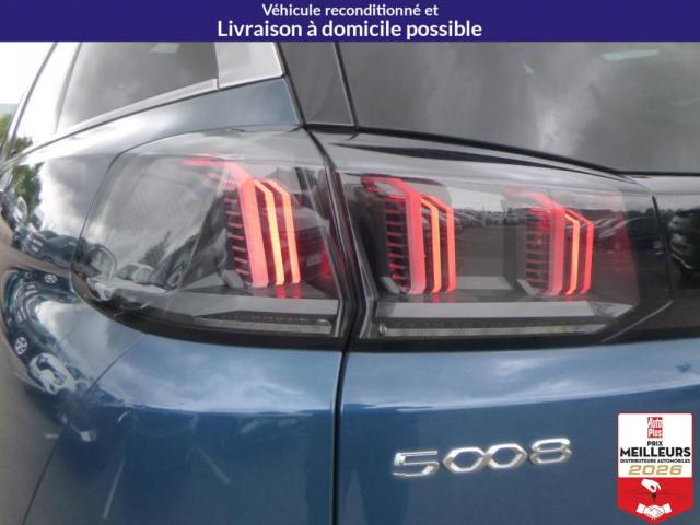 Peugeot 5008 image 1