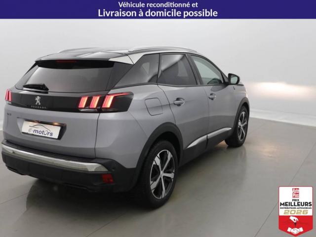 Peugeot 3008 image 2