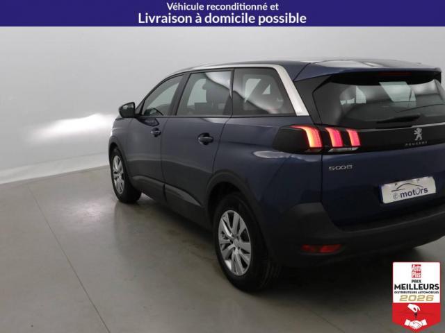 Peugeot 5008 image 3