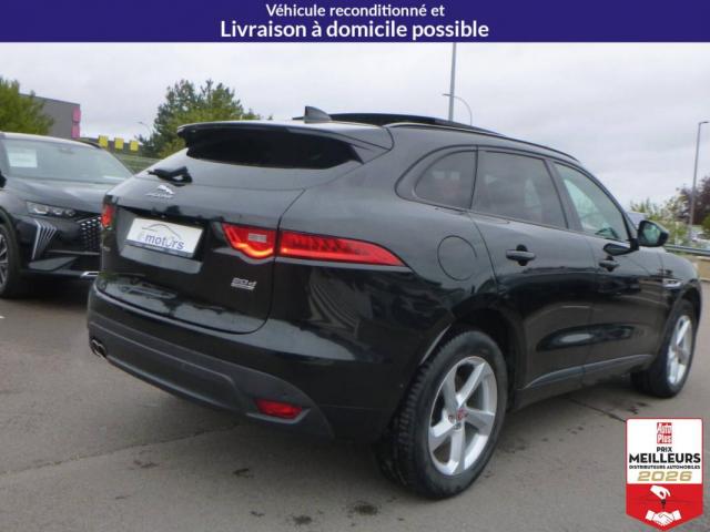 Jaguar F-Pace image 2