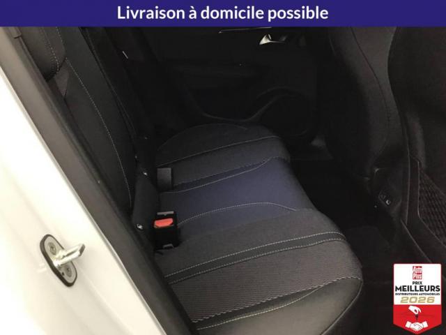 Peugeot 2008 image 9