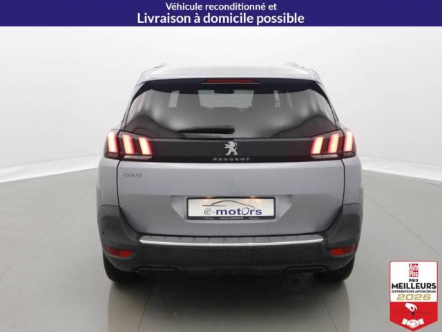 Peugeot 5008 image 8