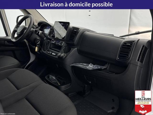 Peugeot Boxer image 8