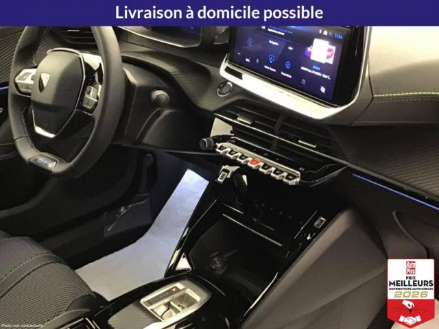 Peugeot 2008 image 3