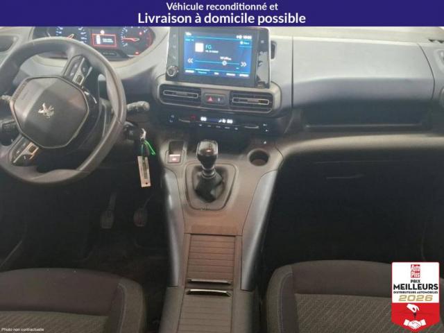 Peugeot Rifter image 1