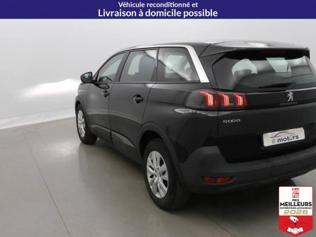 Peugeot 5008 image 9