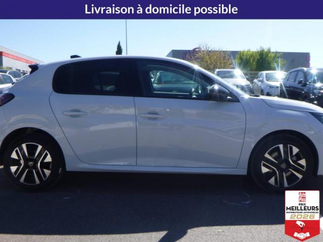Peugeot 208 image 8