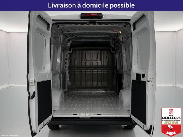 Peugeot Boxer image 8