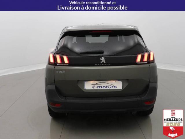 Peugeot 5008 image 3