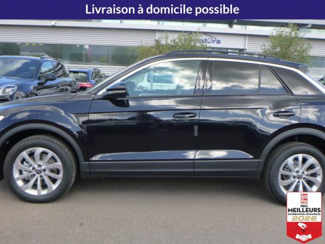 Volkswagen T-Roc image 2