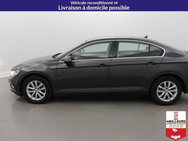 Volkswagen Passat image 8