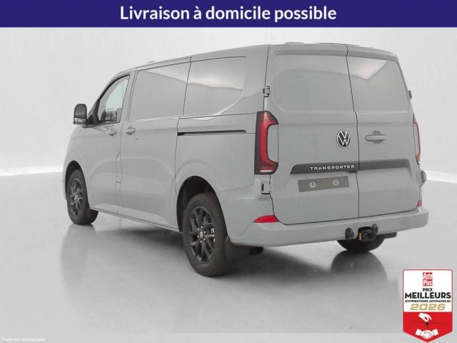 Volkswagen Transporter image 5
