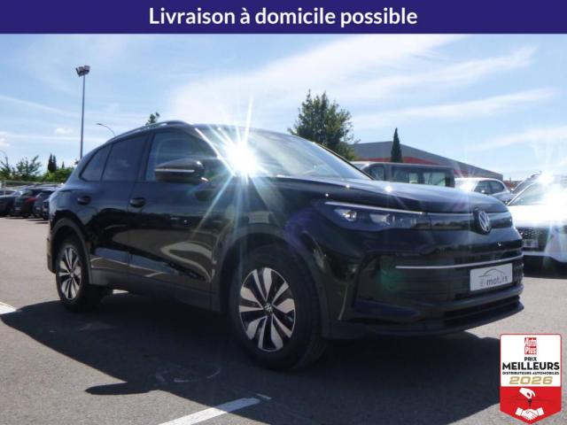 Volkswagen Tiguan image 8