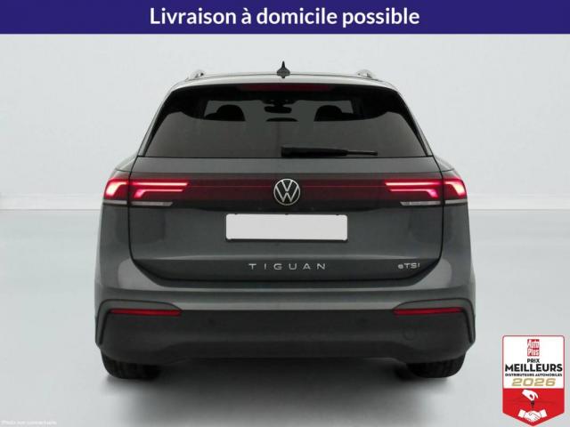 Volkswagen Tiguan image 8