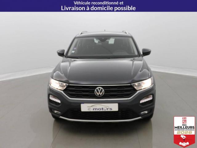 Volkswagen T-Roc image 2
