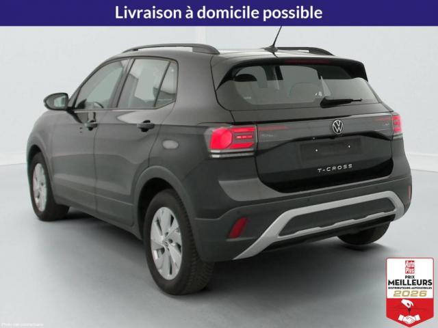 Volkswagen T-Cross image 2