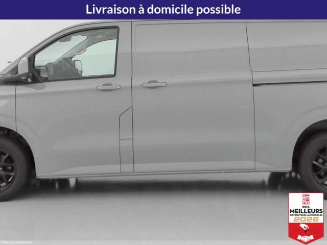 Volkswagen Transporter image 1