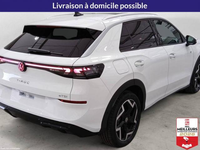 Volkswagen T-Roc image 2