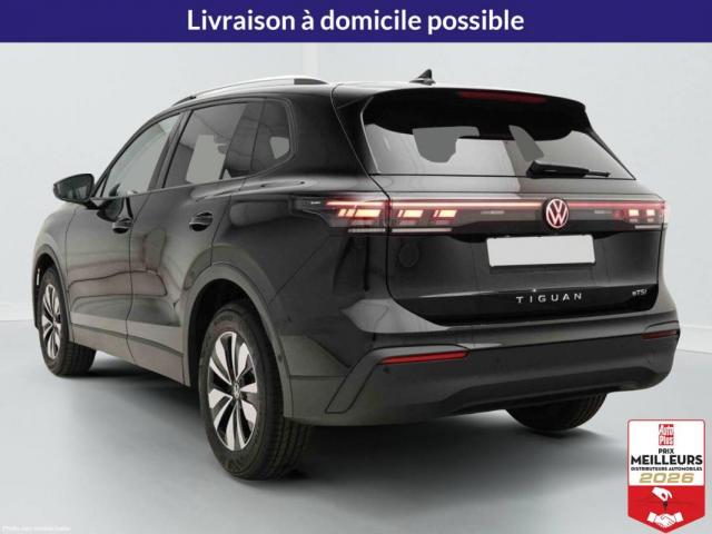 Volkswagen Tiguan image 8