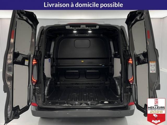 Volkswagen Transporter image 6