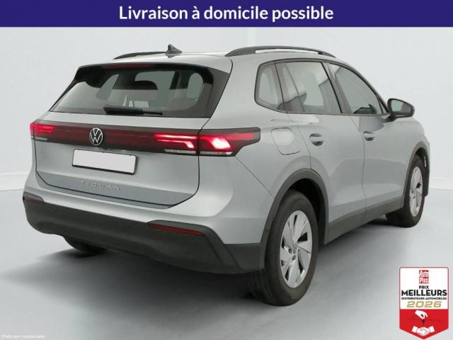Volkswagen Tiguan image 8