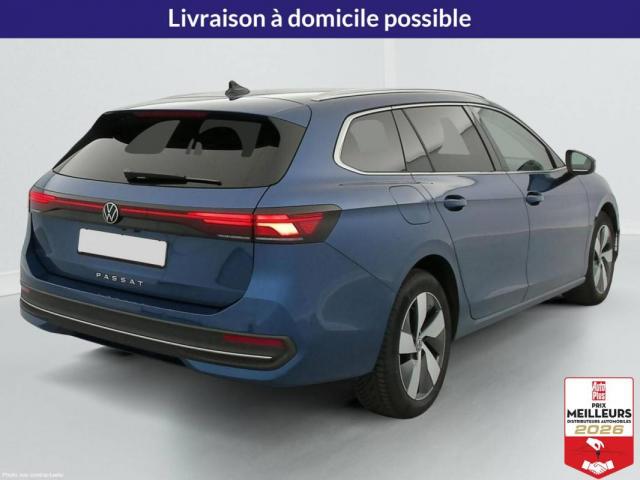 Volkswagen Passat image 1