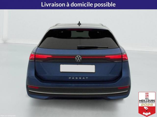 Volkswagen Passat image 3