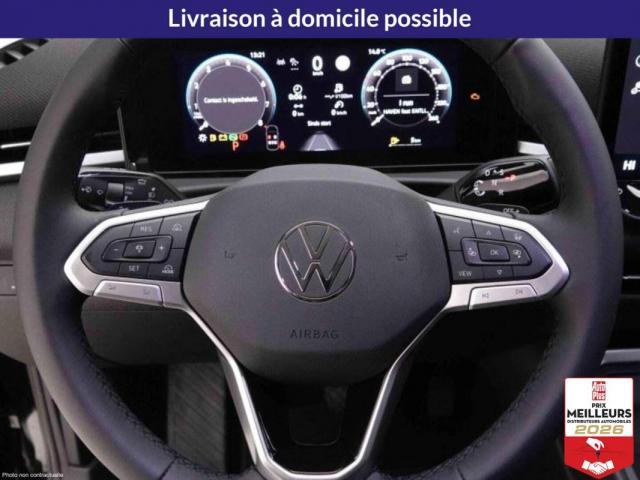 Volkswagen T-Roc image 9