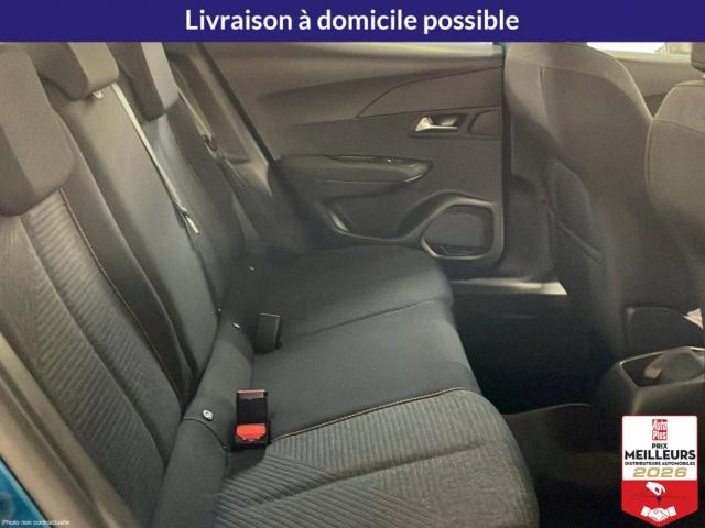Peugeot 2008 image 2