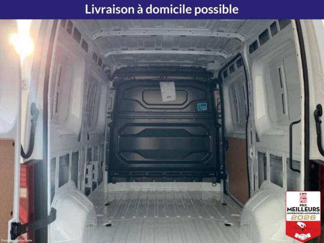 Nissan Interstar image 1