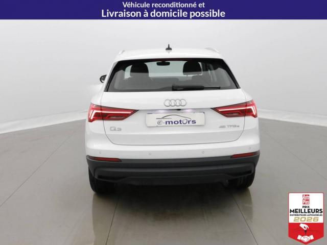 Audi Q3 image 1