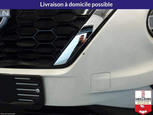Nissan Juke image 9