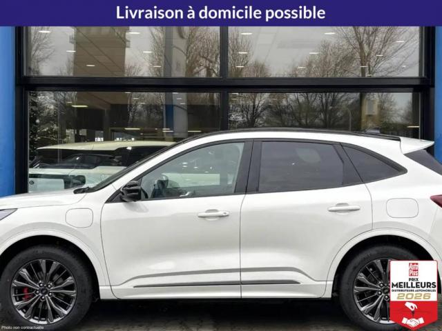 Ford Kuga image 7