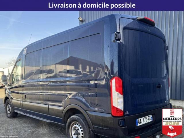 Ford Transit image 7