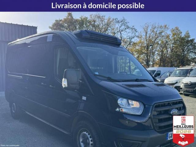 Ford Transit image 8