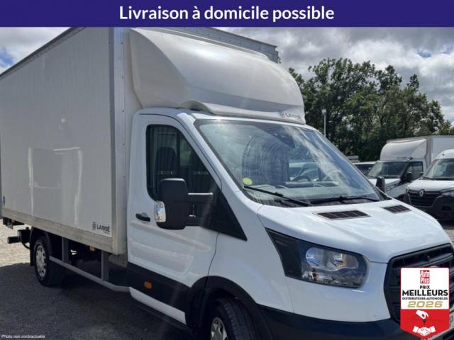 Ford Transit image 8