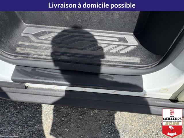 Ford Transit image 2