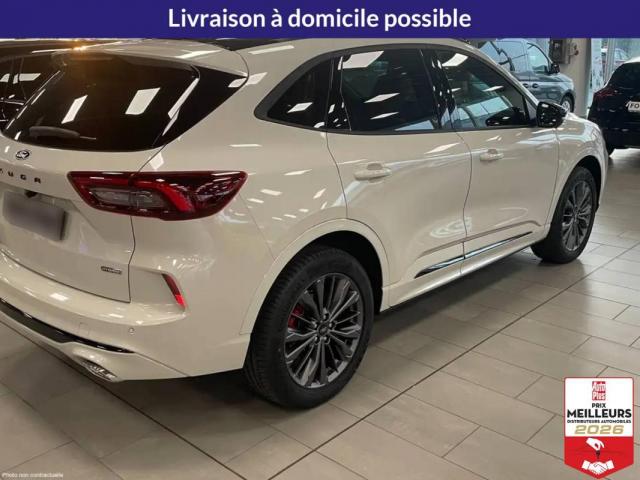 Ford Kuga image 2