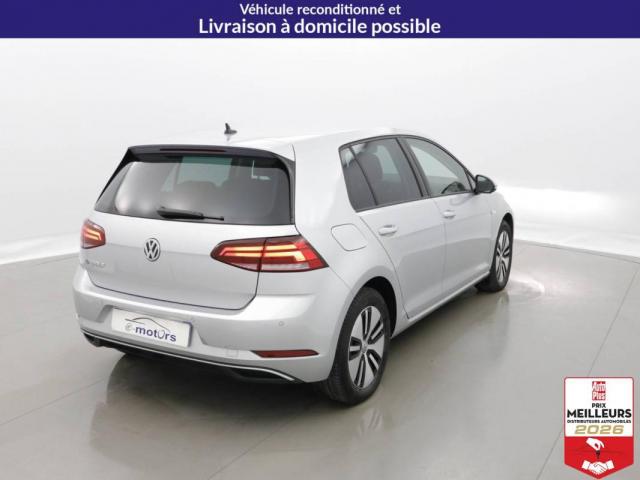 Volkswagen Golf image 8