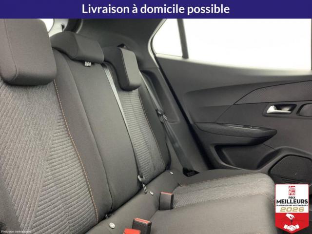 Peugeot 2008 image 2