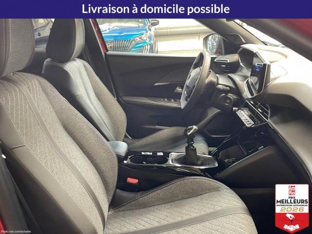Peugeot 2008 image 2