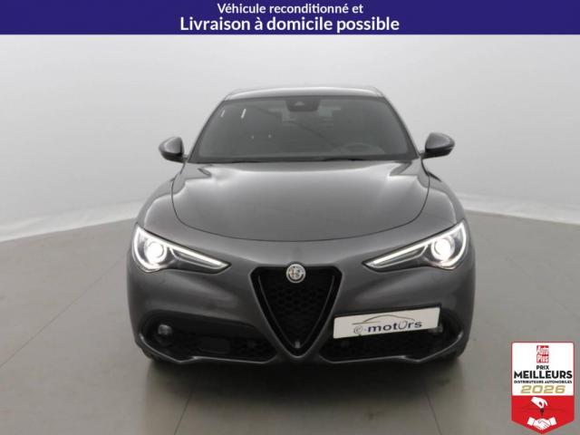Alfa Romeo Stelvio image 9